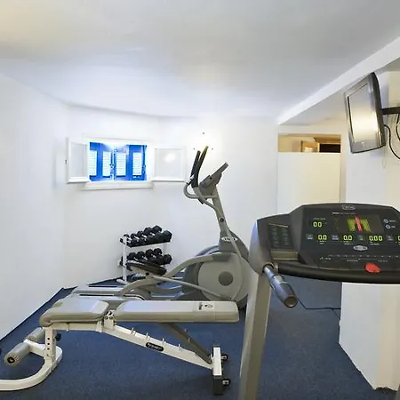 Yiannaki Отель Орнос