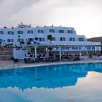 Yiannaki Otel Ornos (Mykonos)