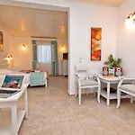 Yiannaki Otel Ornos (Mykonos)