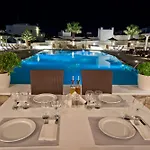Yiannaki Otel 4*