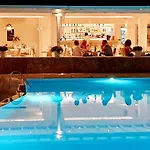 Yiannaki 4* Ornos (Mykonos)