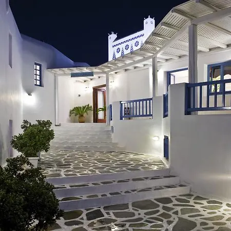 Yiannaki Hotel