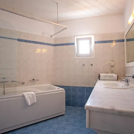Otel Yiannaki Ornos (Mykonos)