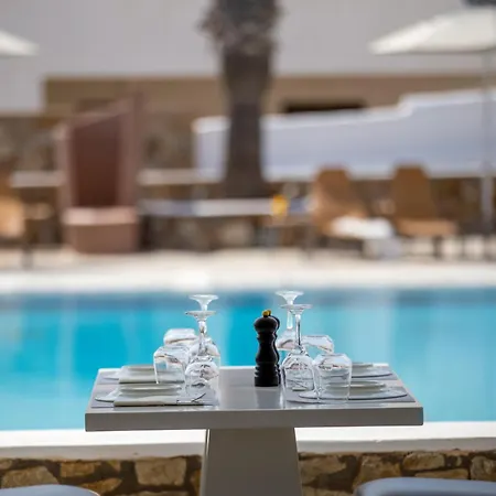 Yiannaki Otel